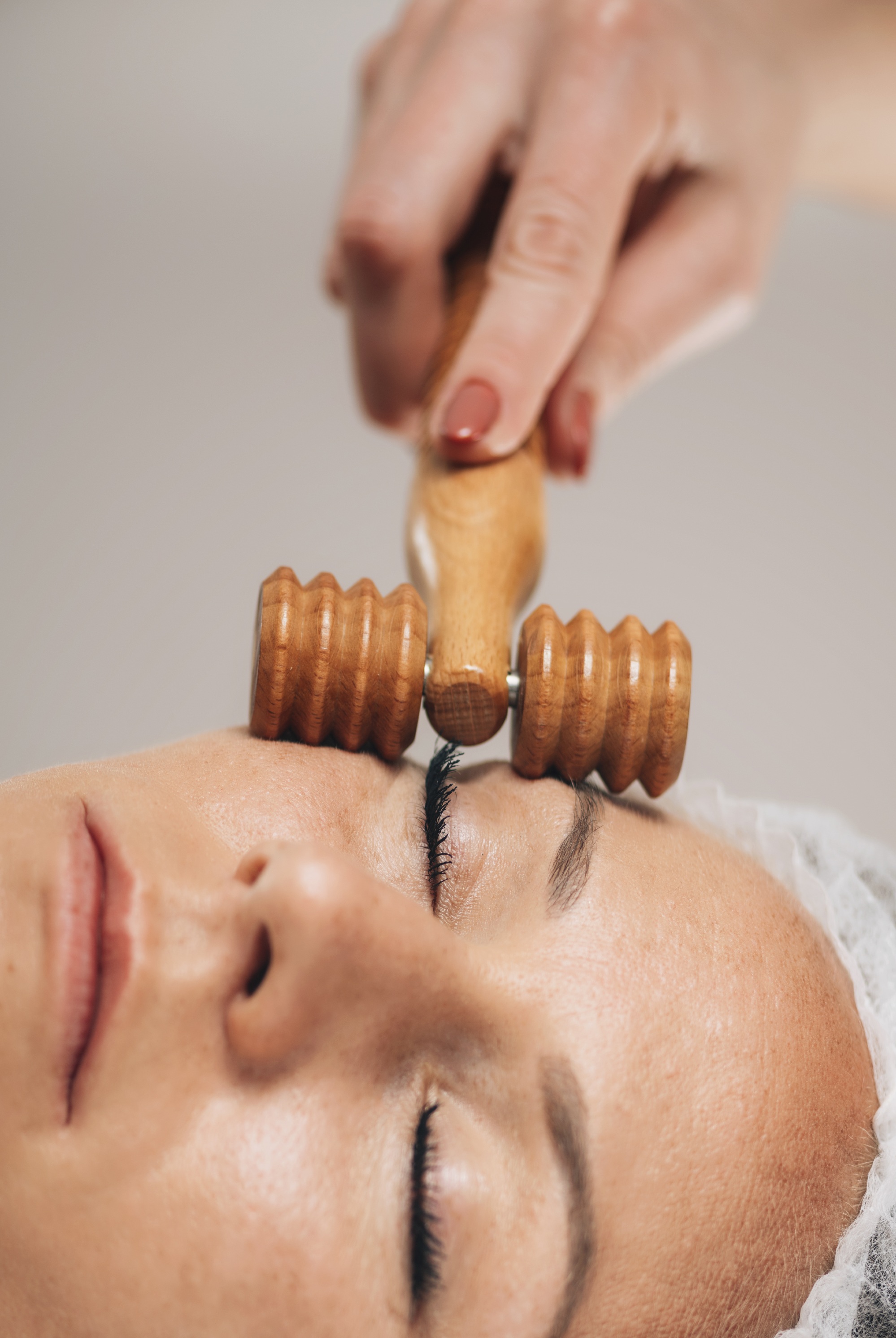 Maderoterapia Facial